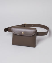 APPLE LEATHER WAIST BELT BAG
