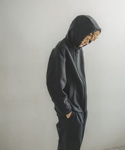 【relief O0u】 FORMED HOODIE
