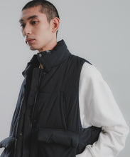 【eversmart】PADDED  REVERSIBLE VEST
