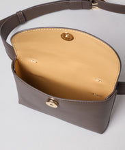 APPLE LEATHER WAIST BELT BAG
