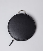 APPLE LEATHER CIRCLE MULTI BAG
