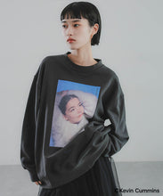 【relief O0u】O0u×Kevin cummins PRINT SWEAT
