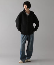 【relief O0u】 FORMED HOODIE
