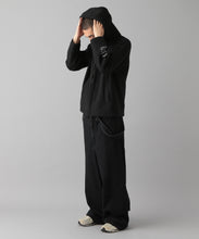 【relief O0u】 FORMED HOODIE
