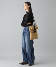 【O0u×YENN】 SIDE PLEATS DENIM
